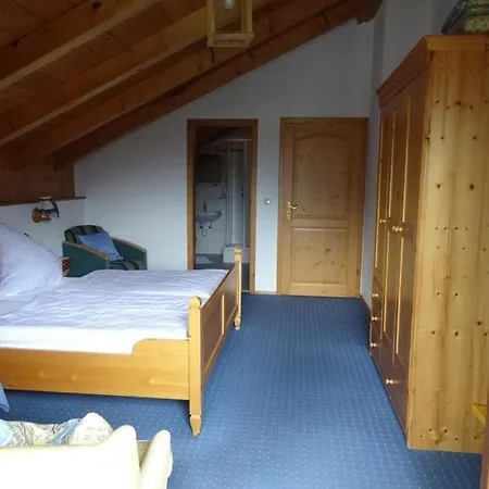 Gastehaus Hallweger *